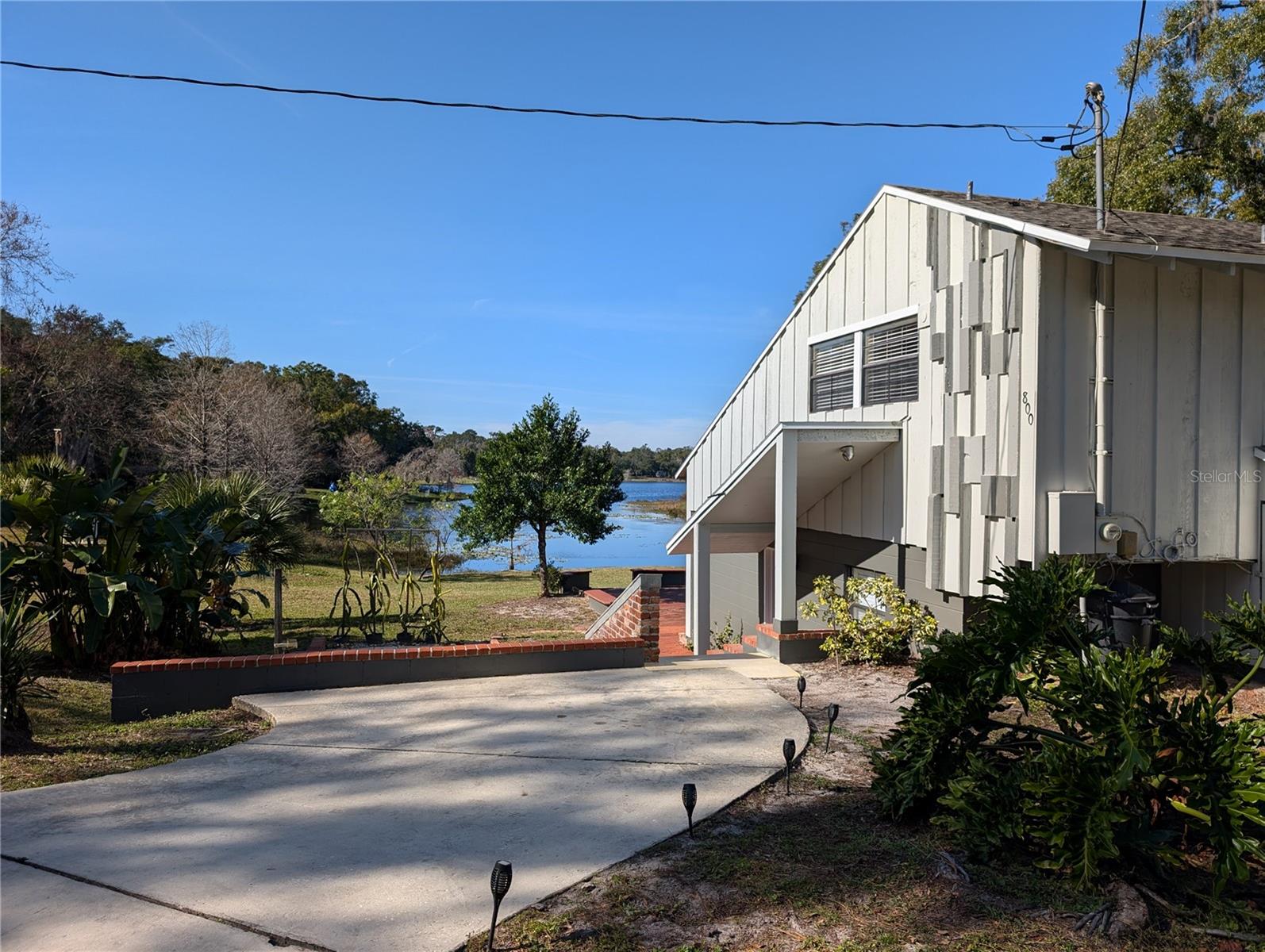 Image 8 of 44 For 800 Lake Marion Drive