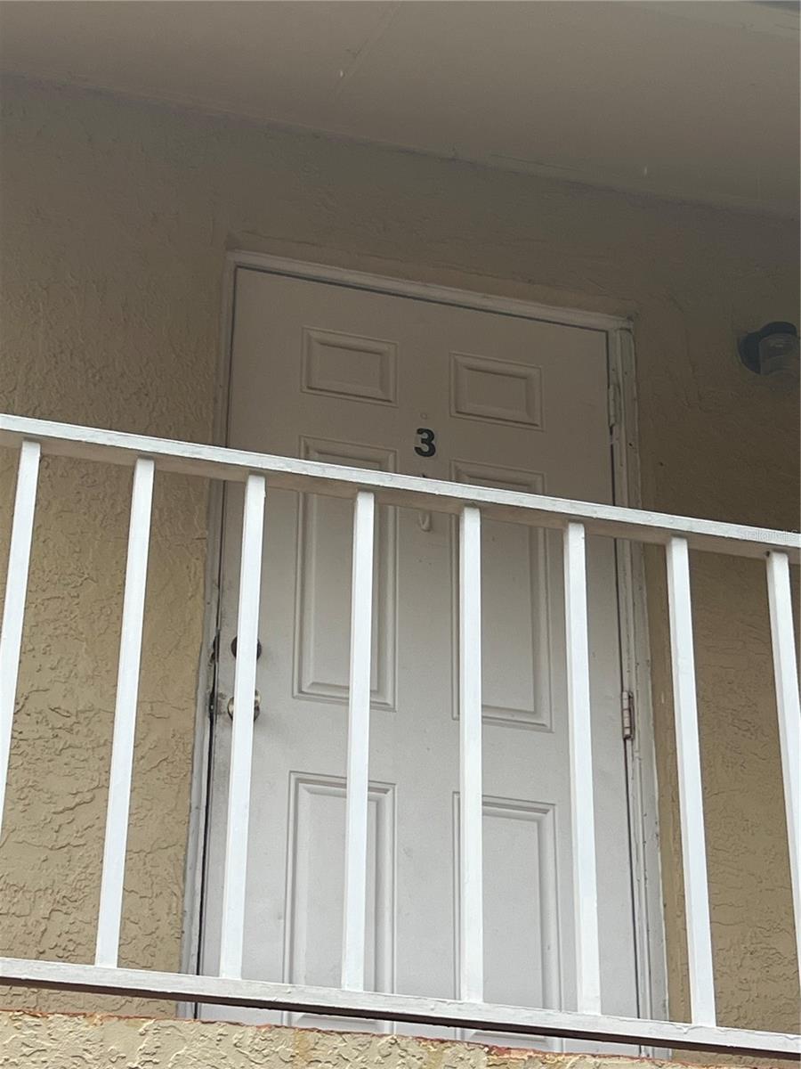Image 3 of 12 For 715 Michigan Court 3