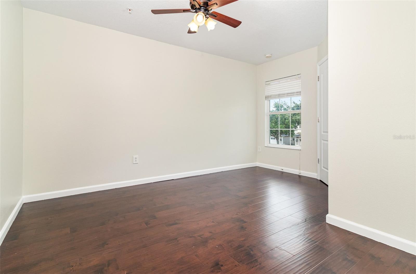 Image 16 of 25 For 1224 Priory Circle