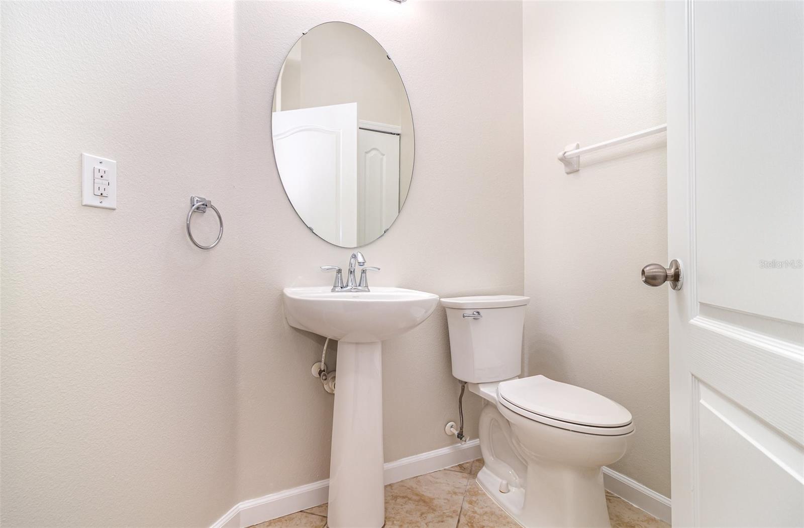 Image 22 of 25 For 1224 Priory Circle