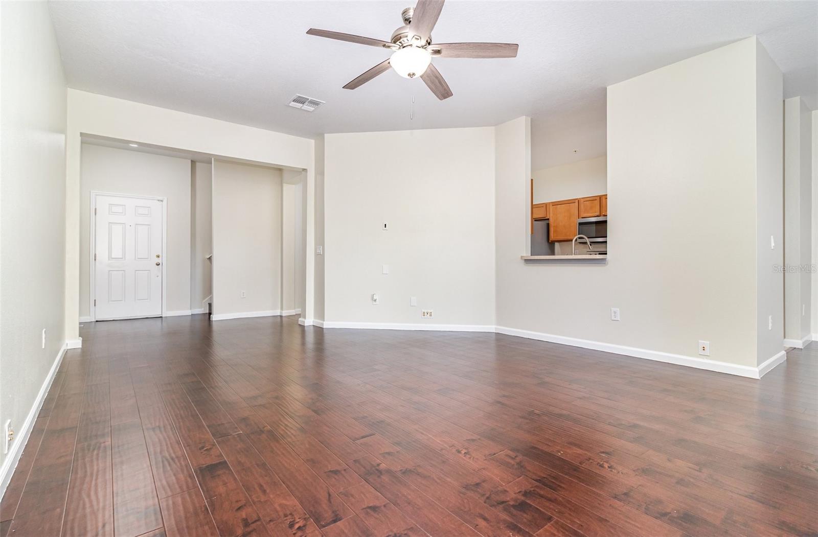 Image 6 of 25 For 1224 Priory Circle