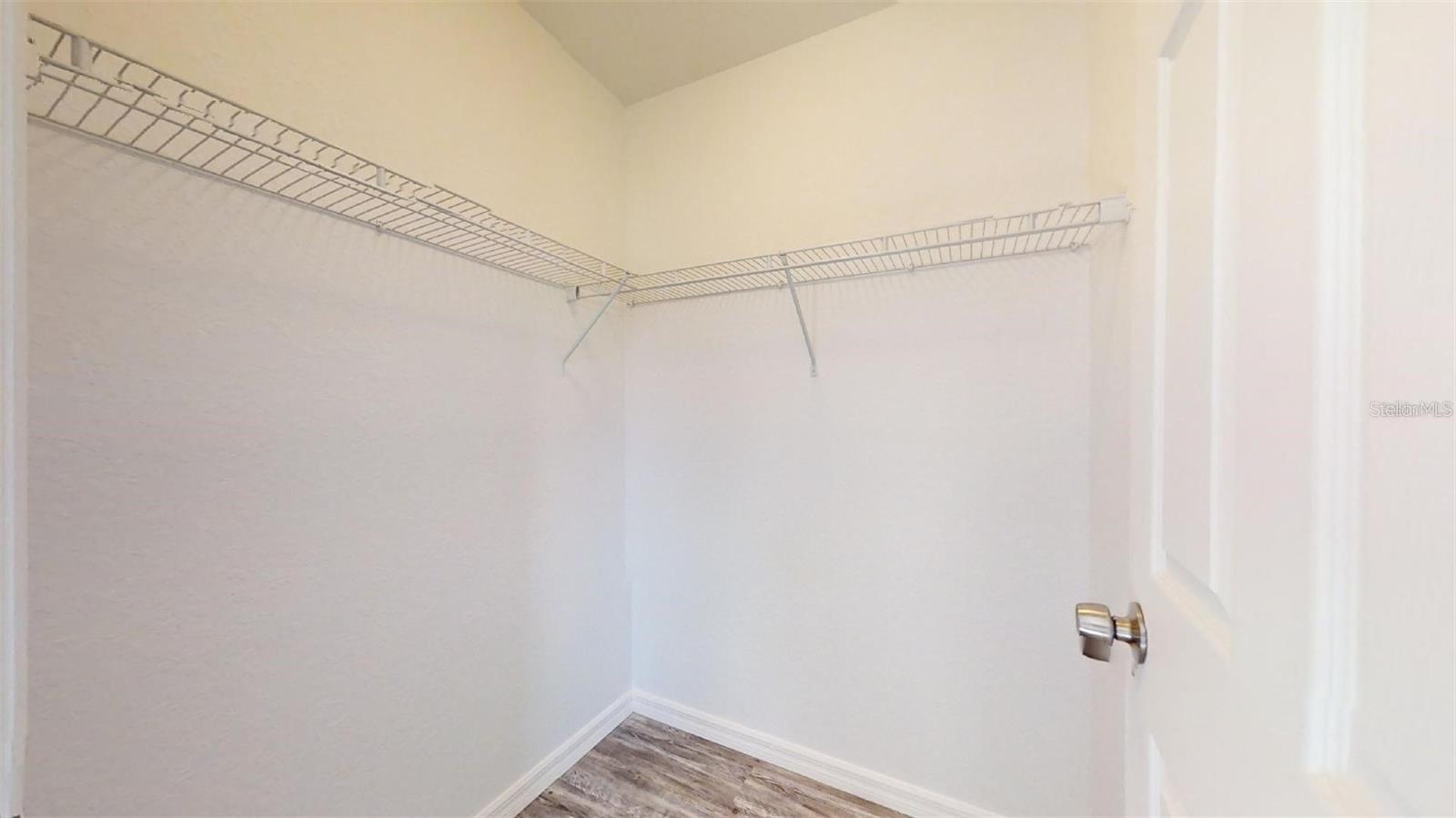 Image 4 of 11 For 10470 125th Street