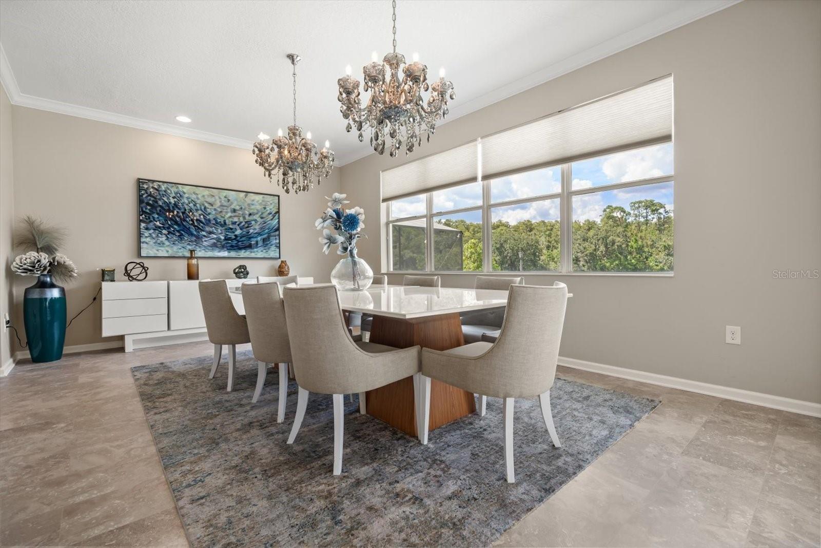 Image 12 of 71 For 3901 Oakville Avenue