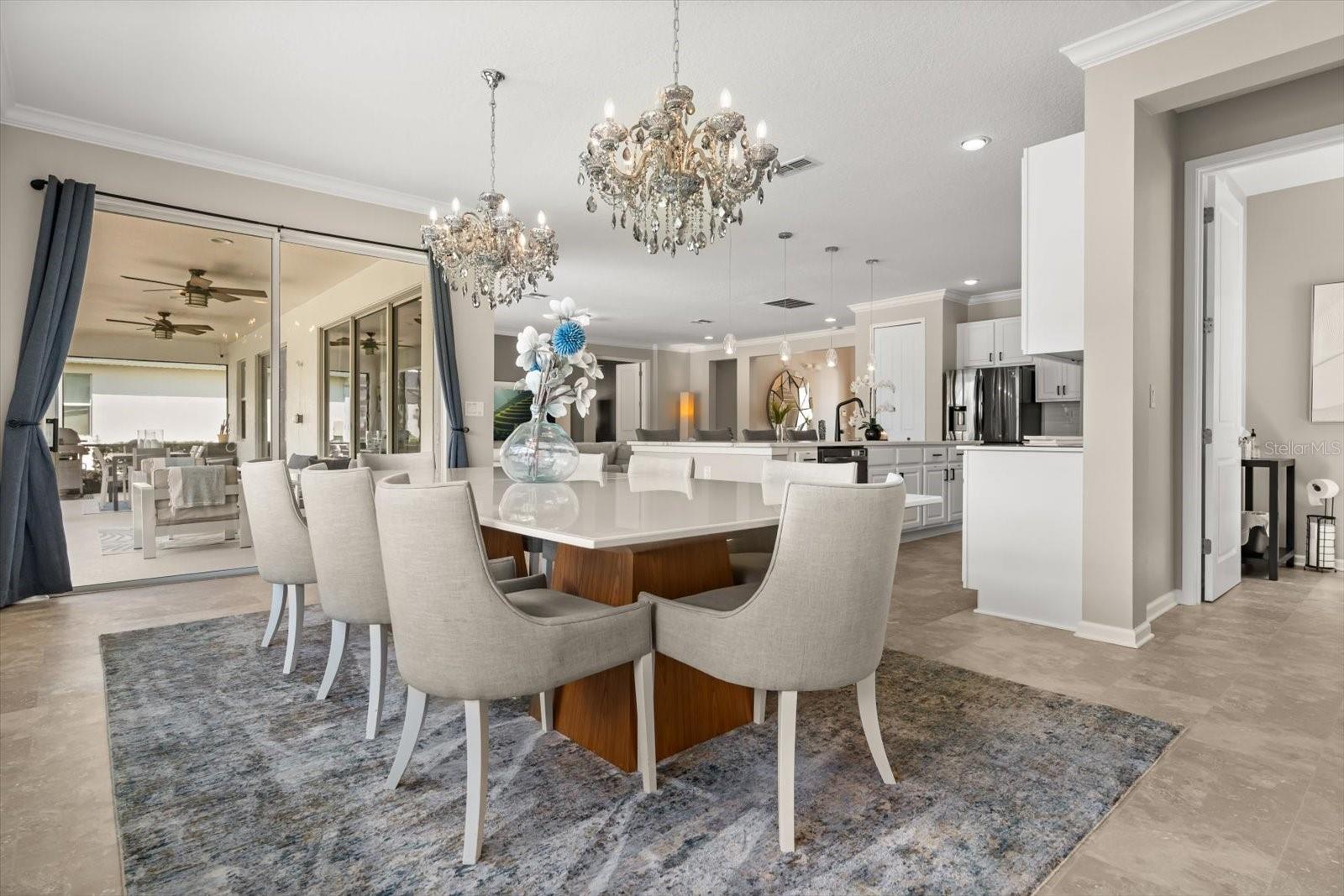 Image 13 of 71 For 3901 Oakville Avenue