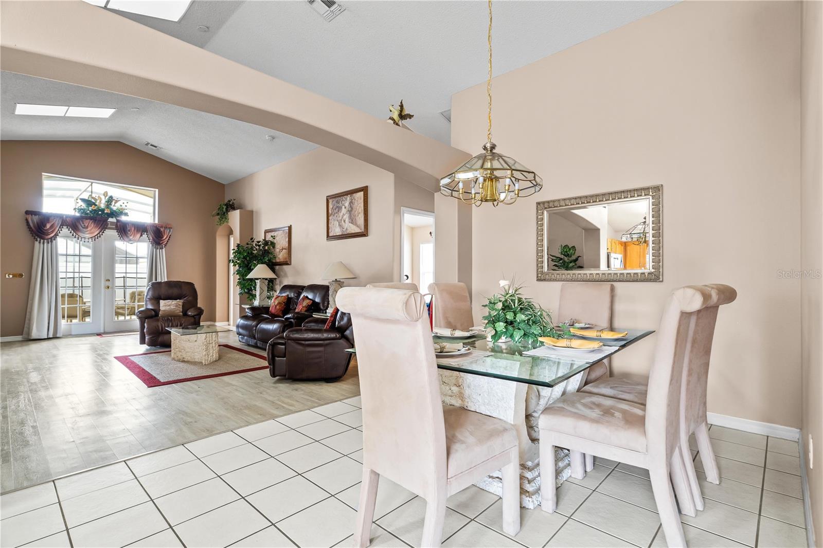 Image 11 of 37 For 8109 Santee Drive