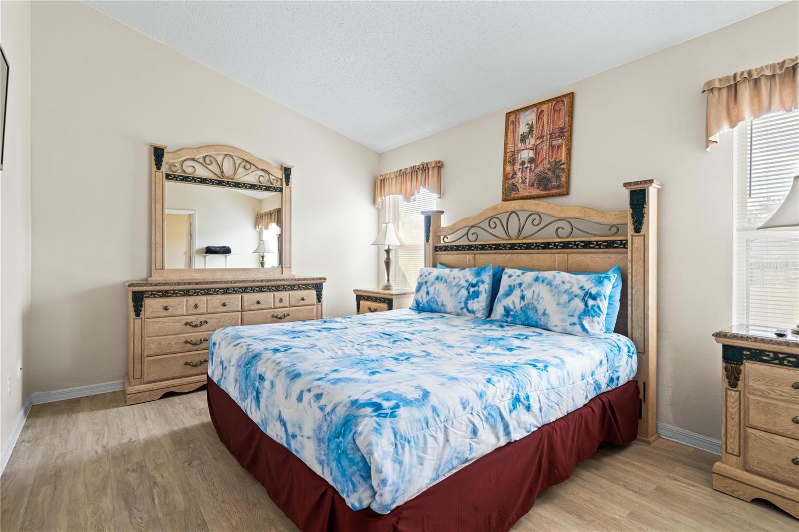 Image 17 of 37 For 8109 Santee Drive