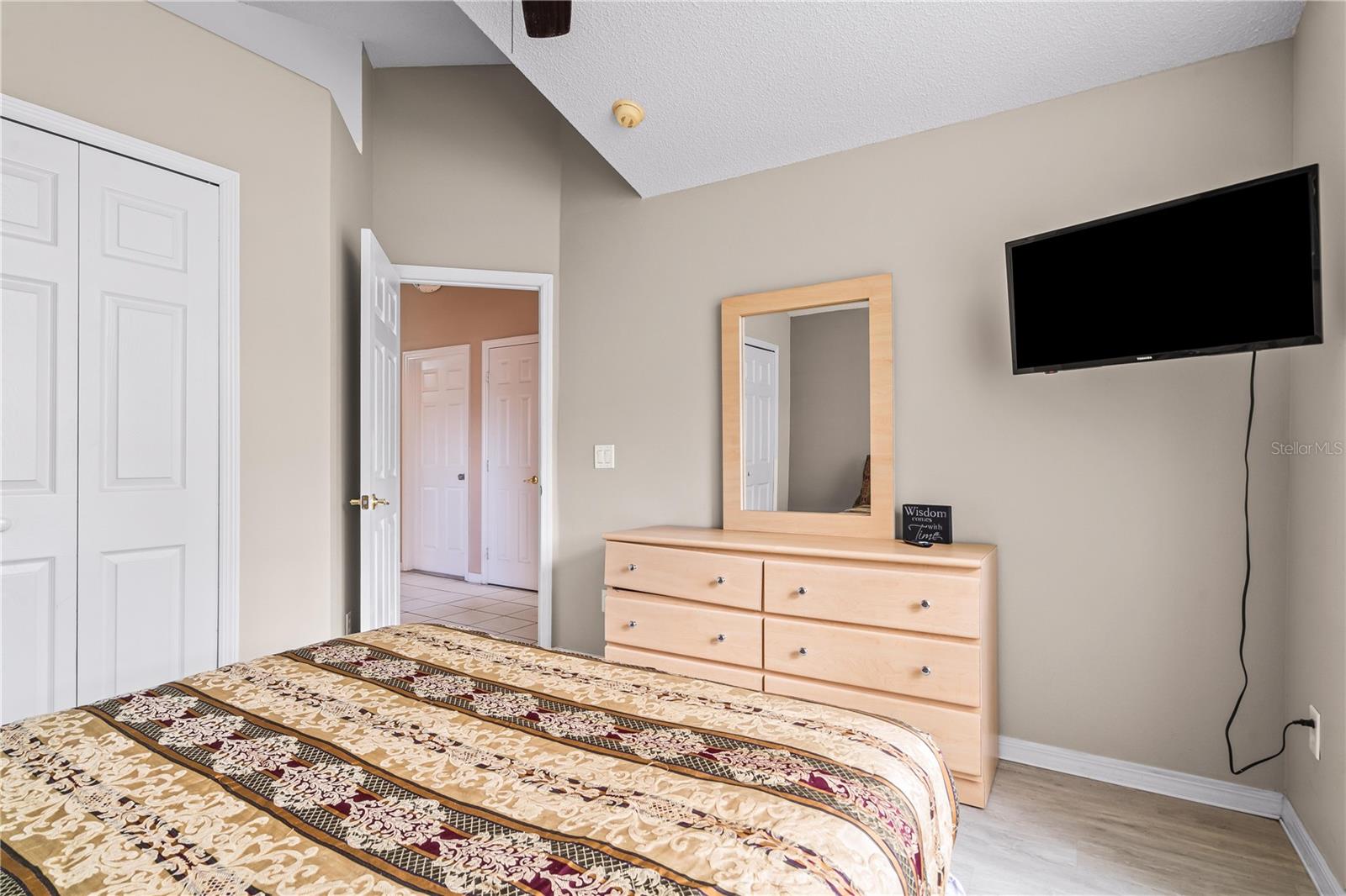 Image 23 of 37 For 8109 Santee Drive