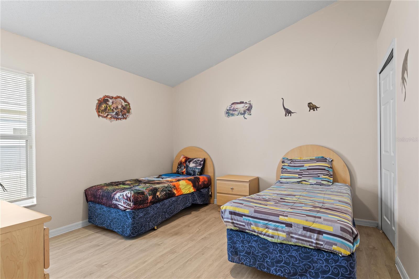 Image 27 of 37 For 8109 Santee Drive