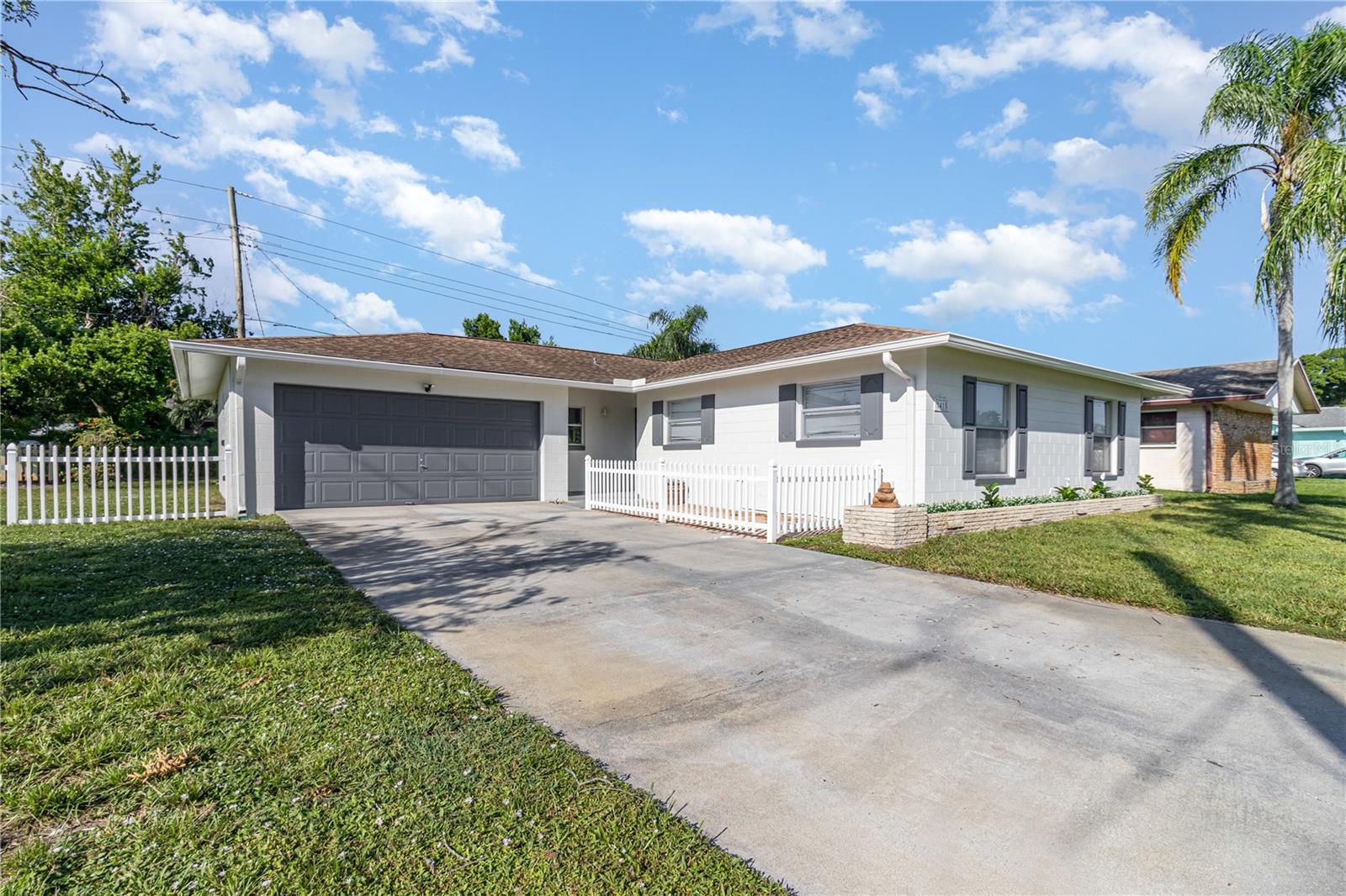 Image 2 of 16 For 1415 Country Club Drive