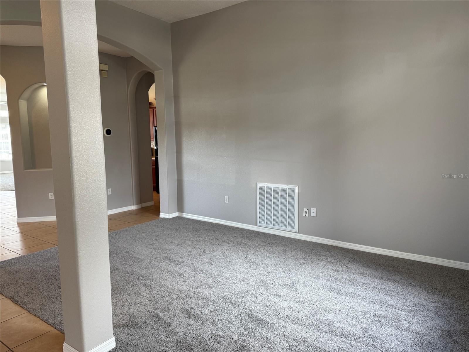 Image 17 of 29 For 1710 Swallowtail Lane