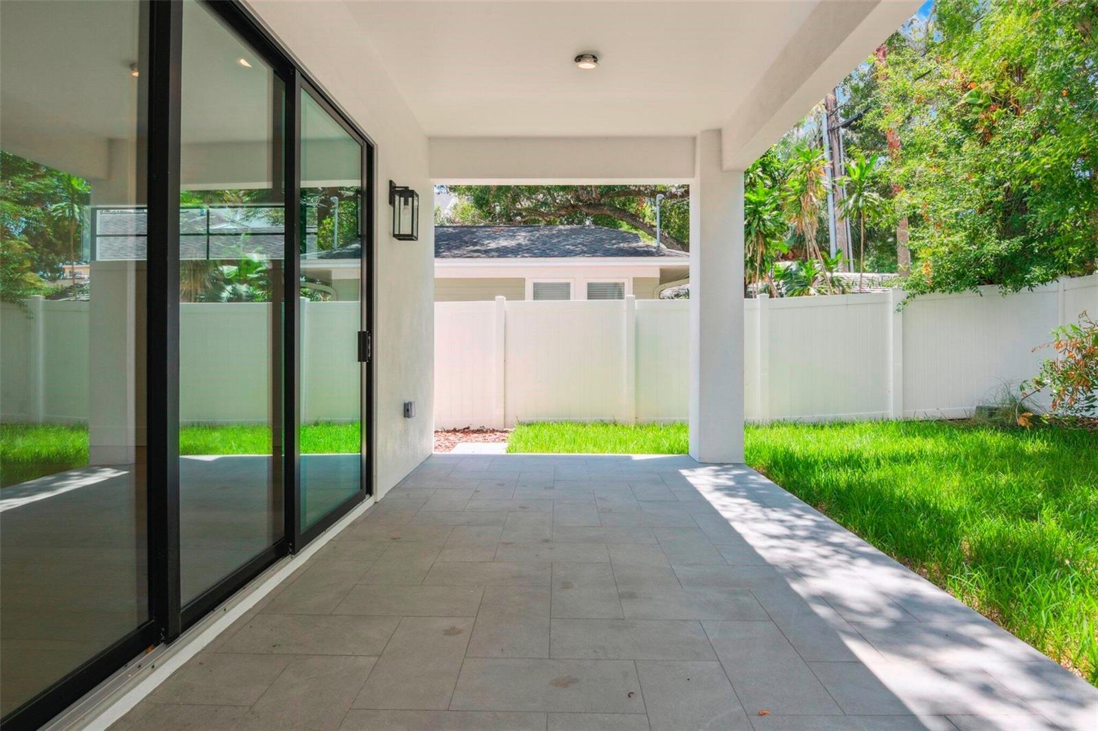 Listing photo id 22 for 2309 Ardson Place 2