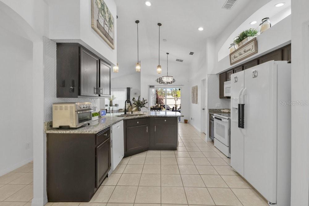 Image 2 of 30 For 9736 Heron Pointe Drive