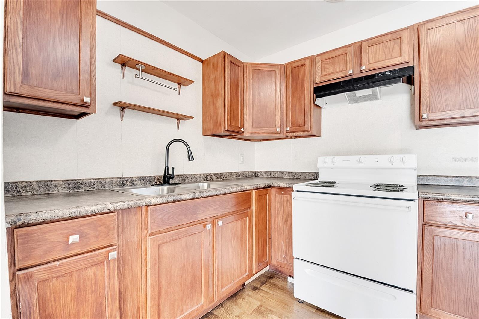 Image 12 of 30 For 608 Cookman Avenue
