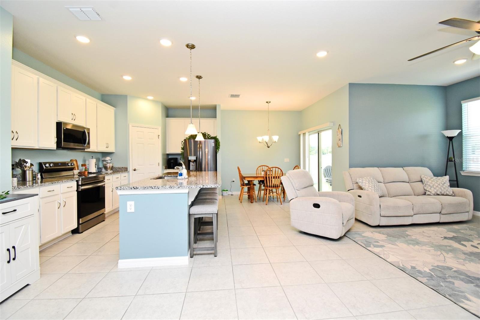 Image 10 of 40 For 33291 Rembrandt Lane