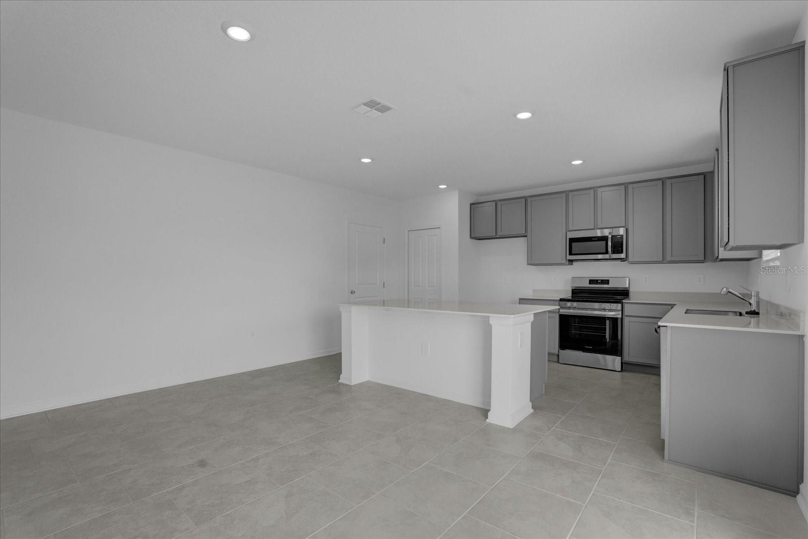 Image 11 of 30 For 4830 Worchester Drive