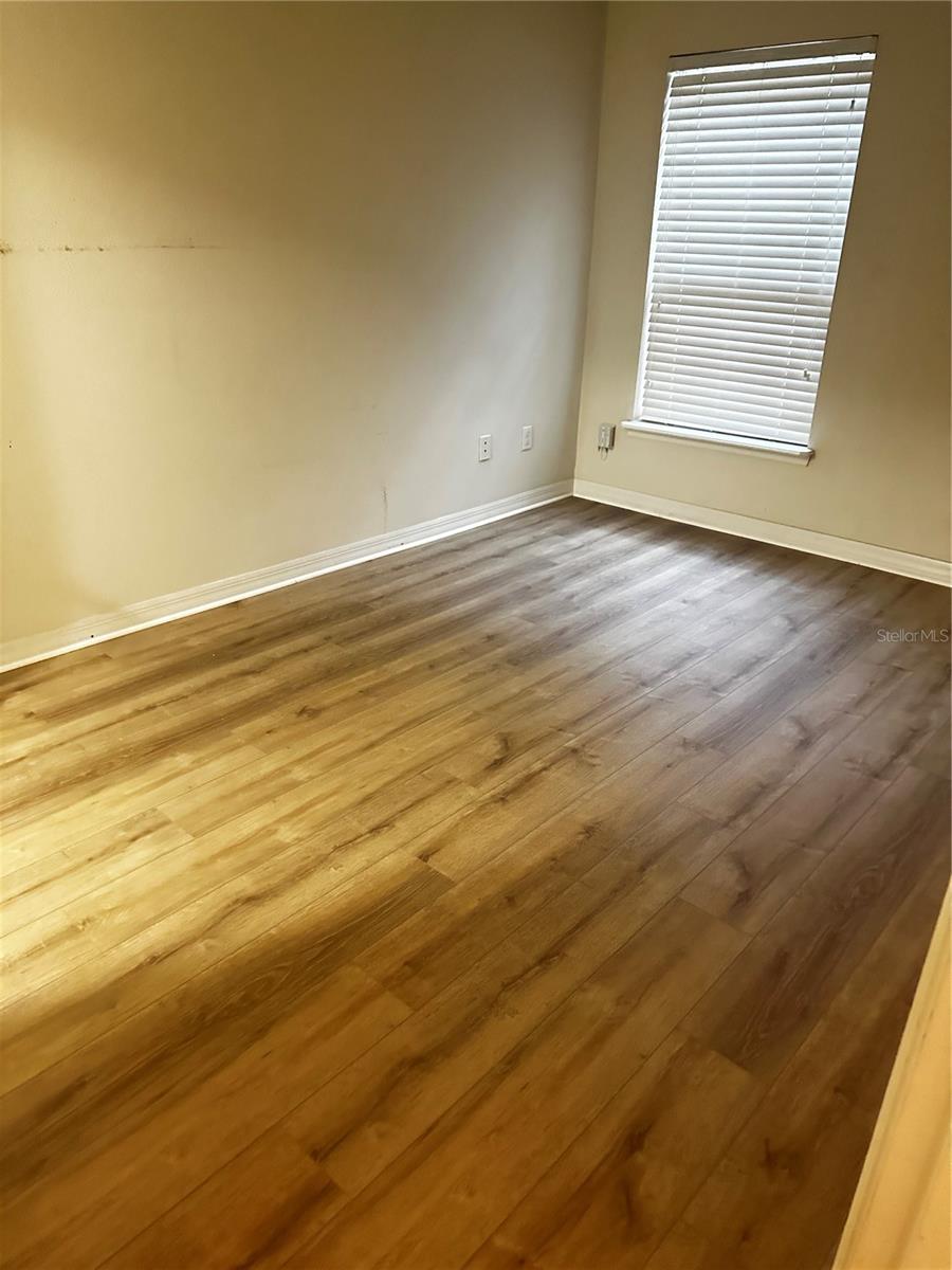 Image 10 of 28 For 12235 Pescara Ln
