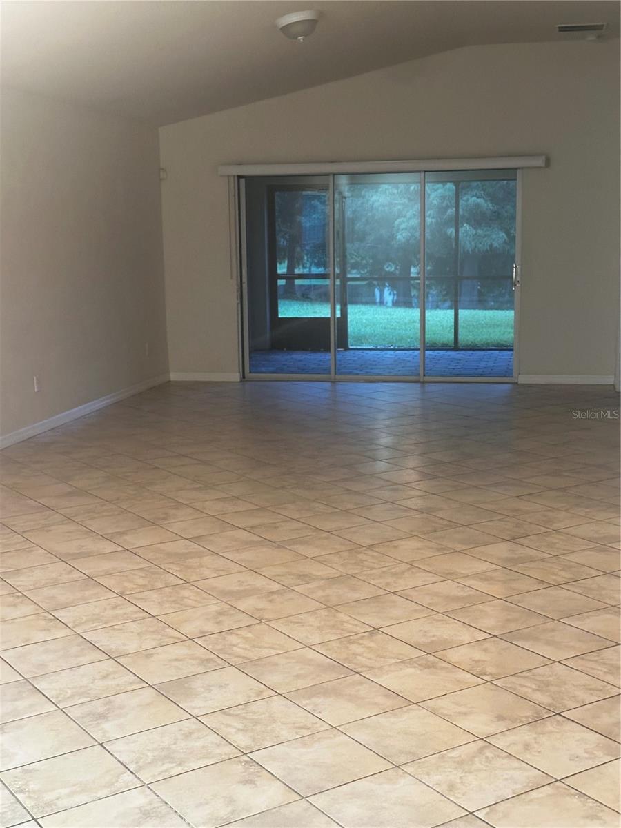 Image 6 of 28 For 12235 Pescara Ln