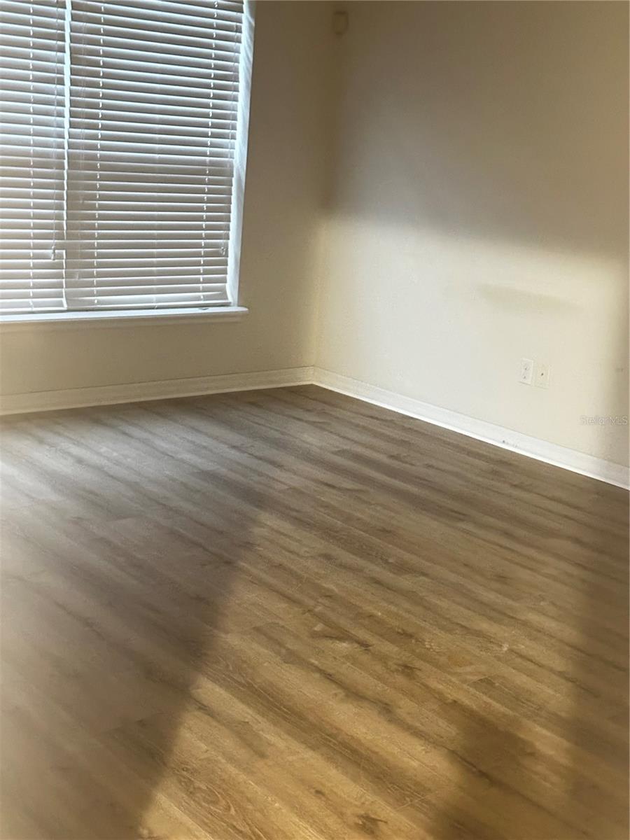 Image 7 of 28 For 12235 Pescara Ln