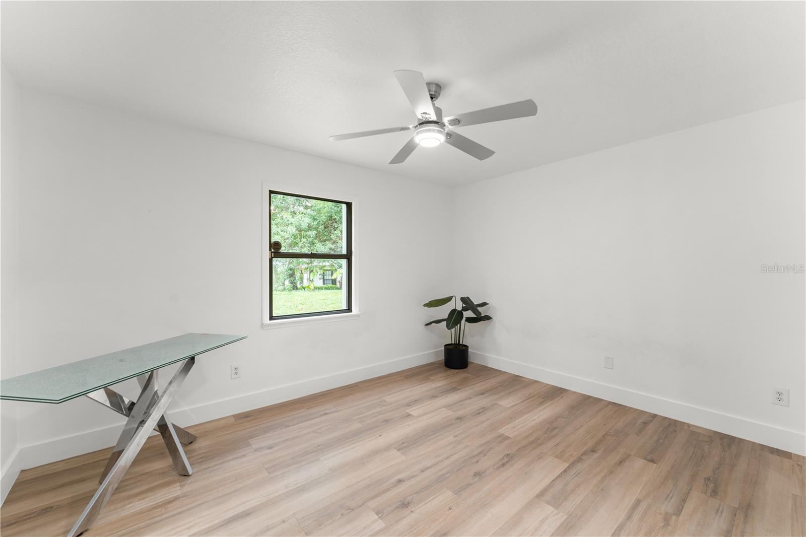 Image 25 of 39 For 7921 Sebago Court