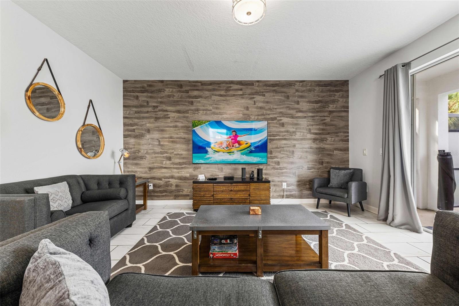 Image 15 of 58 For 4733 Sleepy Hollow Drive