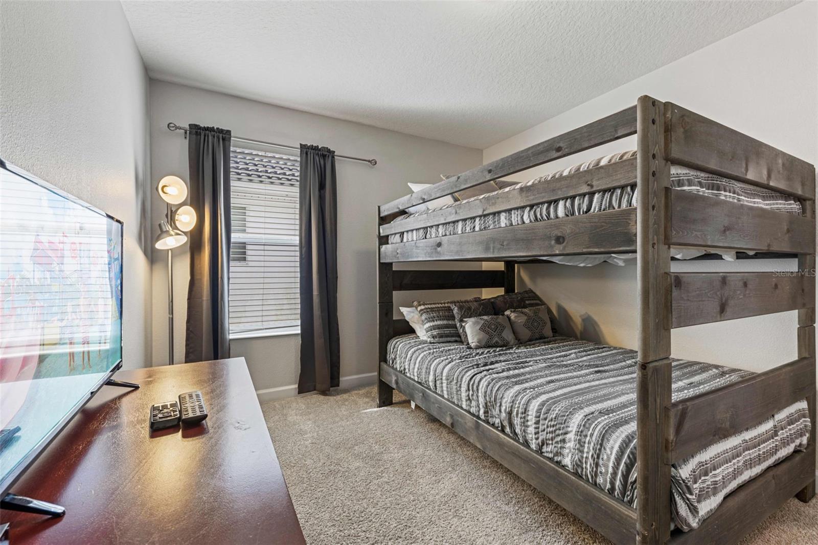 Image 22 of 58 For 4733 Sleepy Hollow Drive