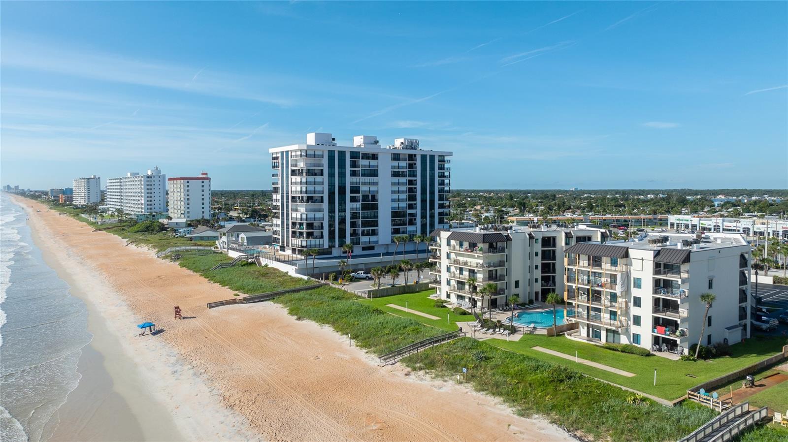 Image 25 of 35 For 1275 Ocean Shore Boulevard P3