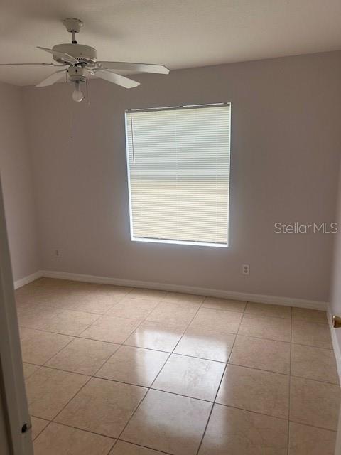 Image 9 of 11 For 4975 Ava Pointe Drive Ge
