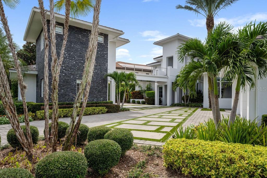 Image 2 of 81 For 9721 Carillon Park Drive