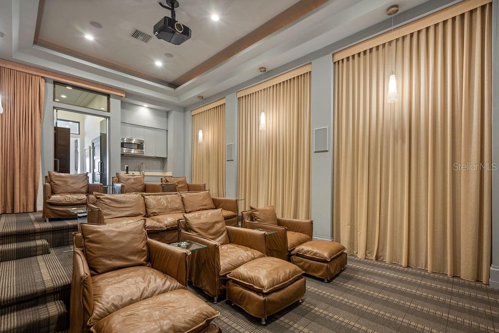 Image 34 of 81 For 9721 Carillon Park Drive