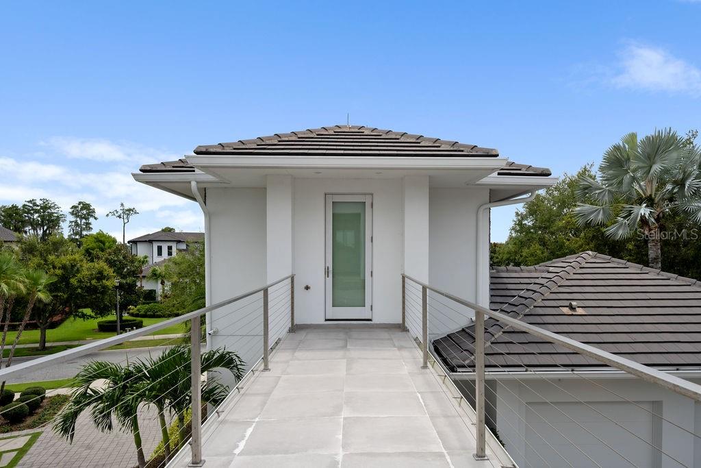Image 44 of 81 For 9721 Carillon Park Drive