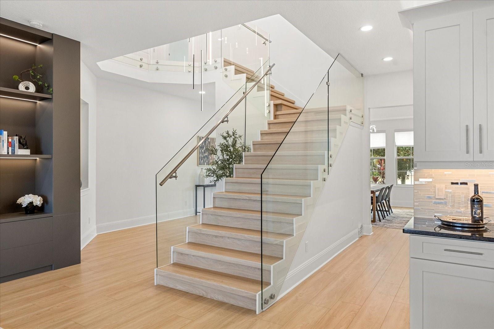 Image 10 of 33 For 16689 Broadwater Avenue