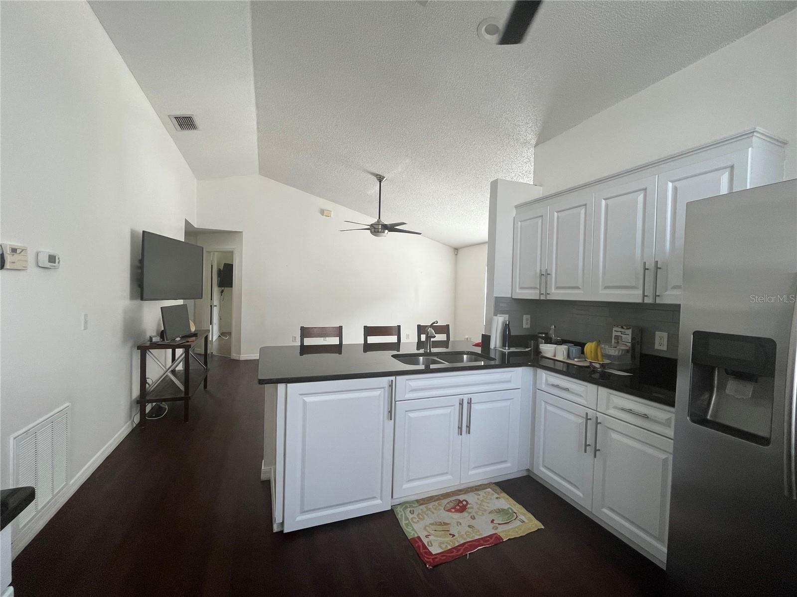 Image 5 of 13 For 8750 Claiborne Court