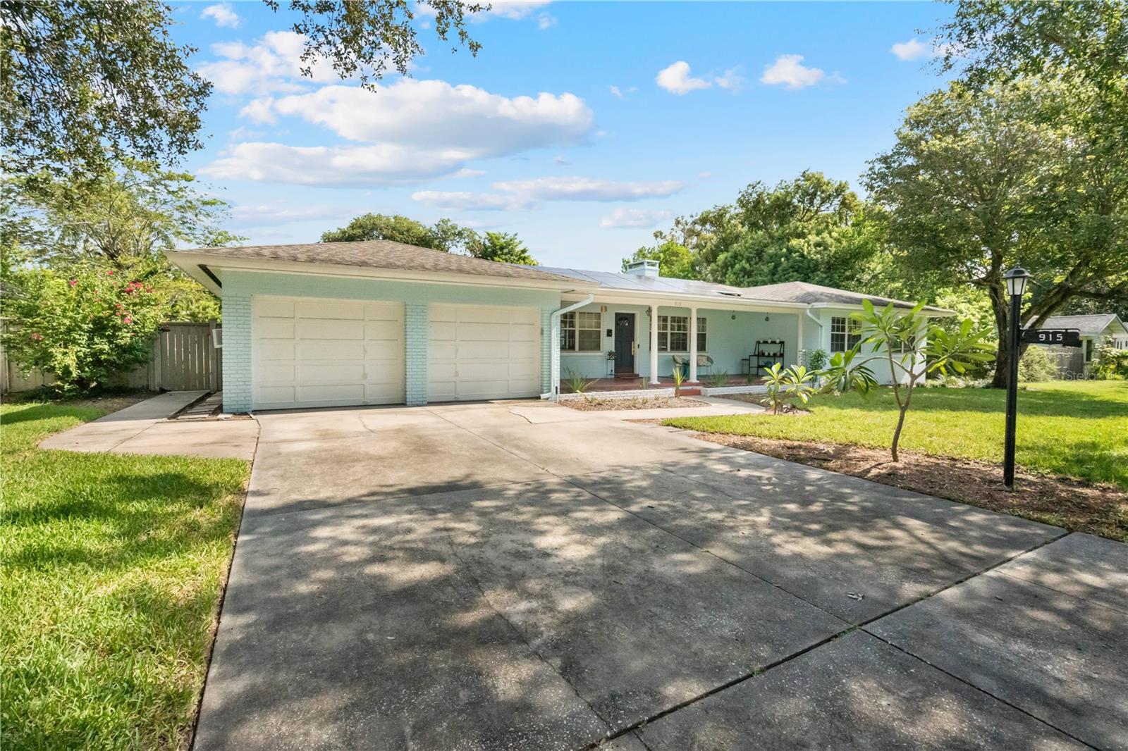 Image 56 of 72 For 915 Garden Drive