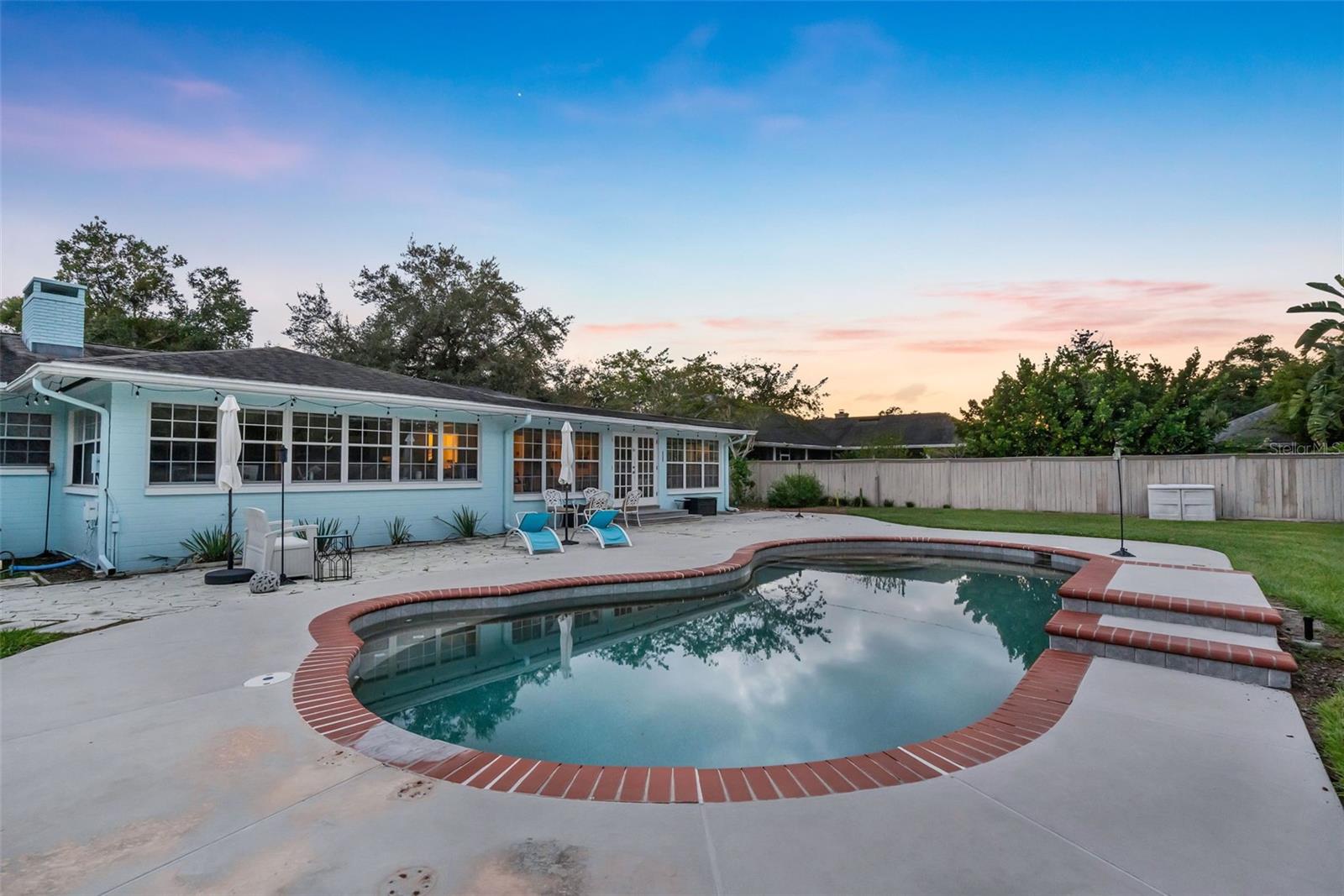 Image 80 of 83 For 915 Garden Drive