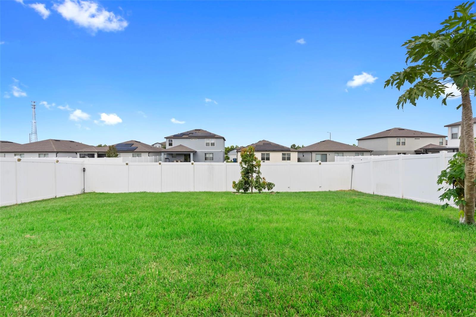 Image 10 of 43 For 630 Citrus Isle Boulevard