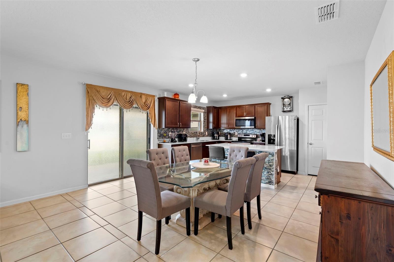 Image 16 of 43 For 630 Citrus Isle Boulevard