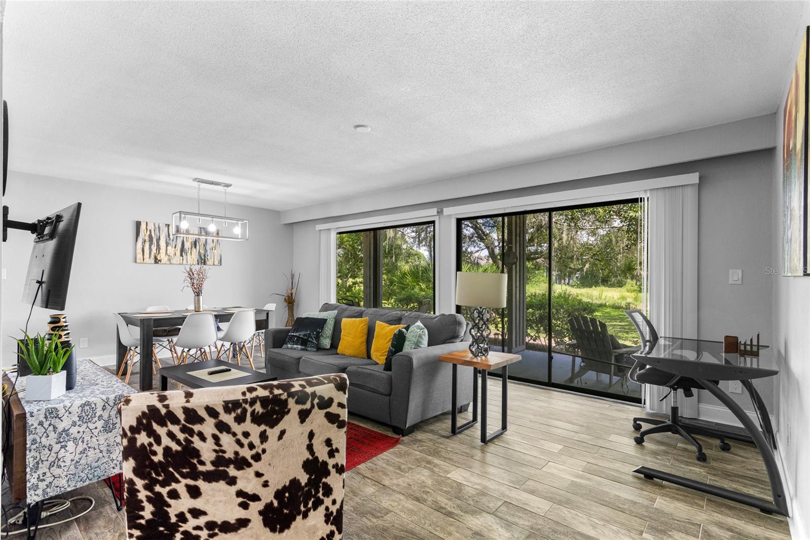 Image 12 of 24 For 3080 Camelot Drive 3080