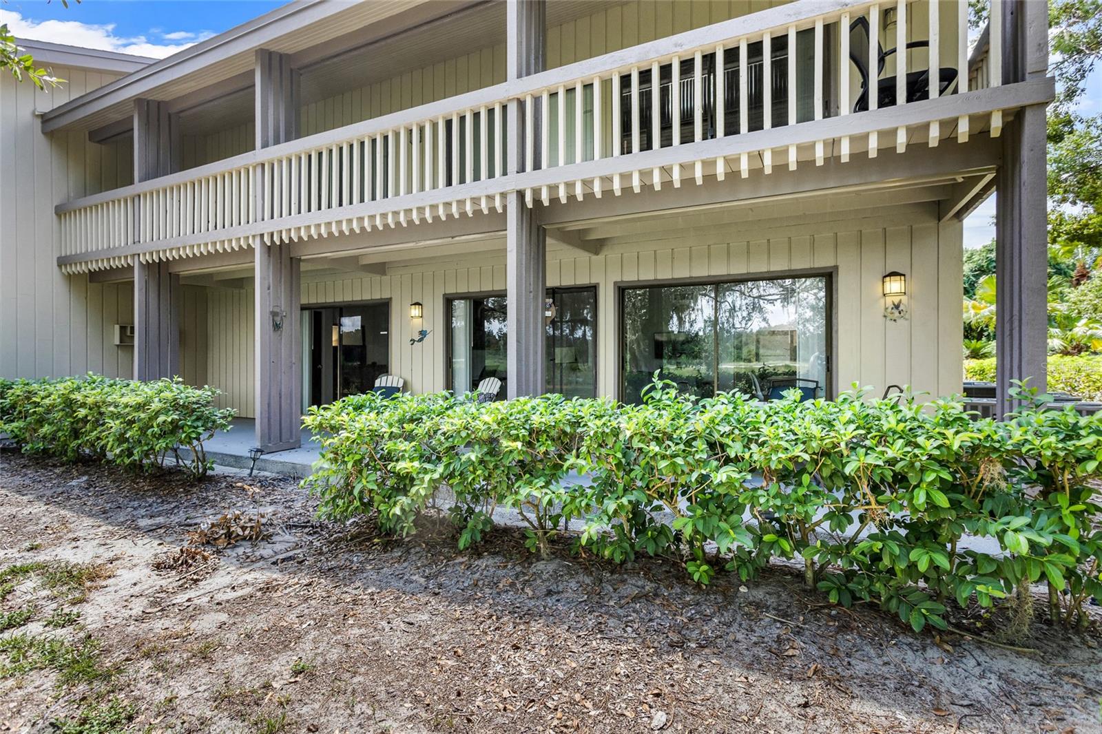 Image 19 of 24 For 3080 Camelot Drive 3080