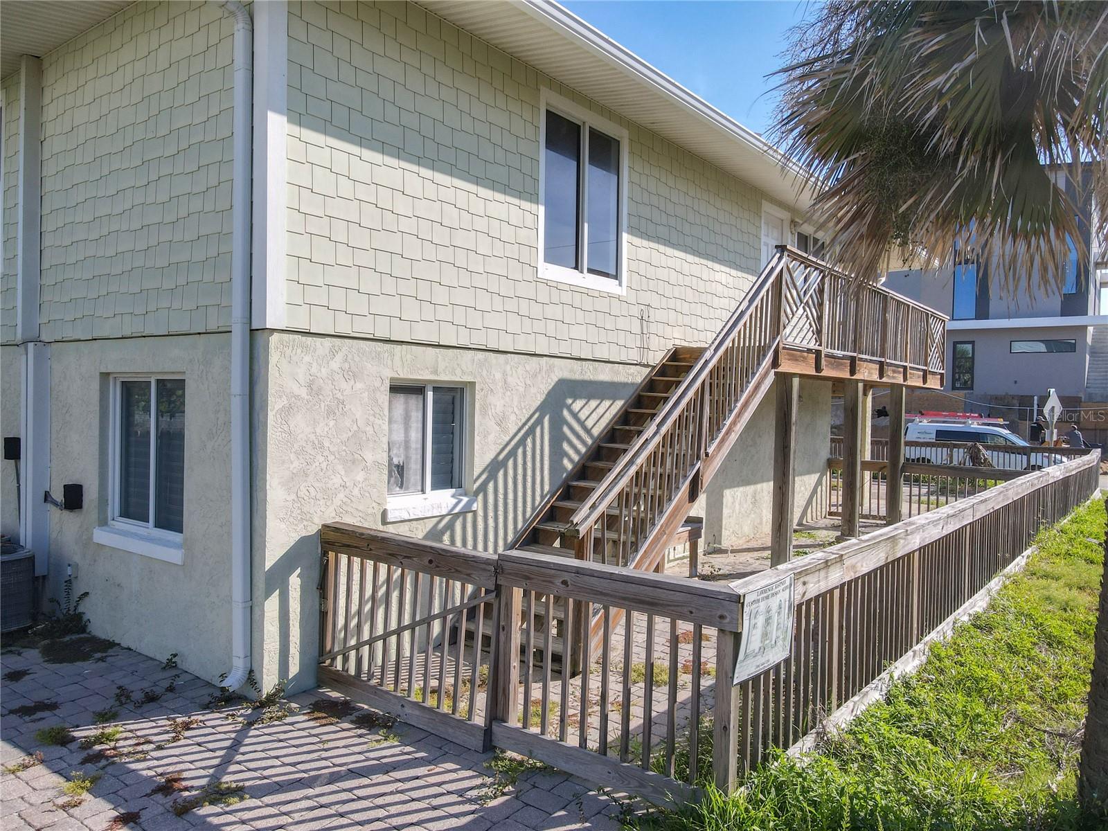 Image 10 of 17 For 6890 Atlantic Avenue