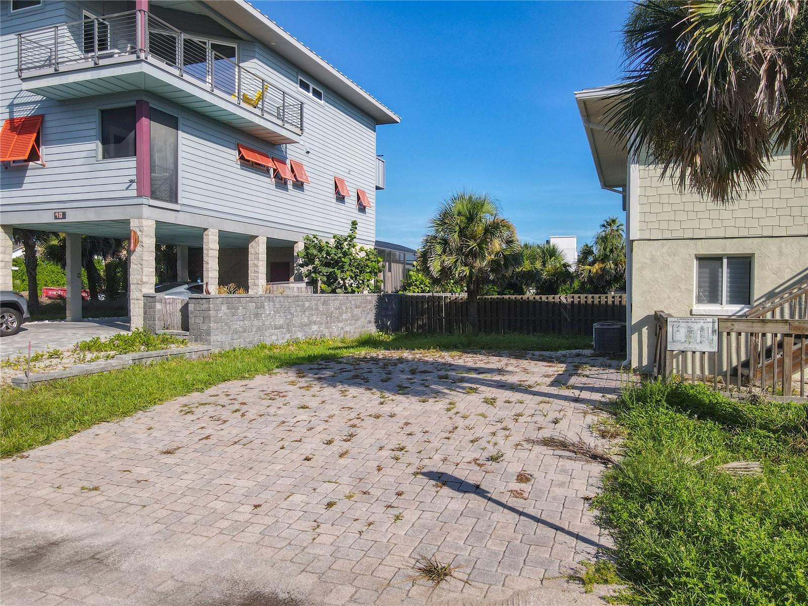 Image 13 of 17 For 6890 Atlantic Avenue