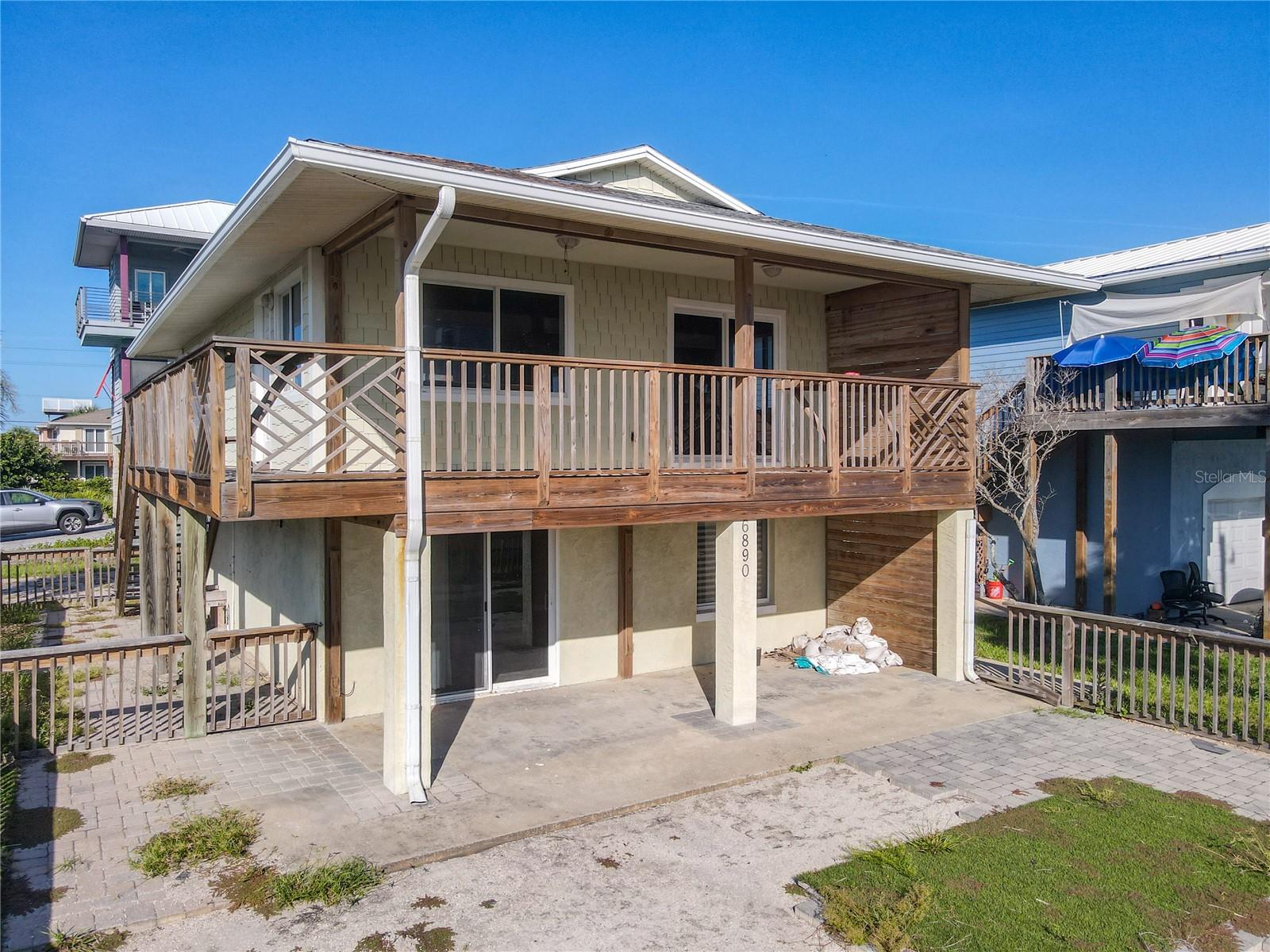 Image 8 of 17 For 6890 Atlantic Avenue