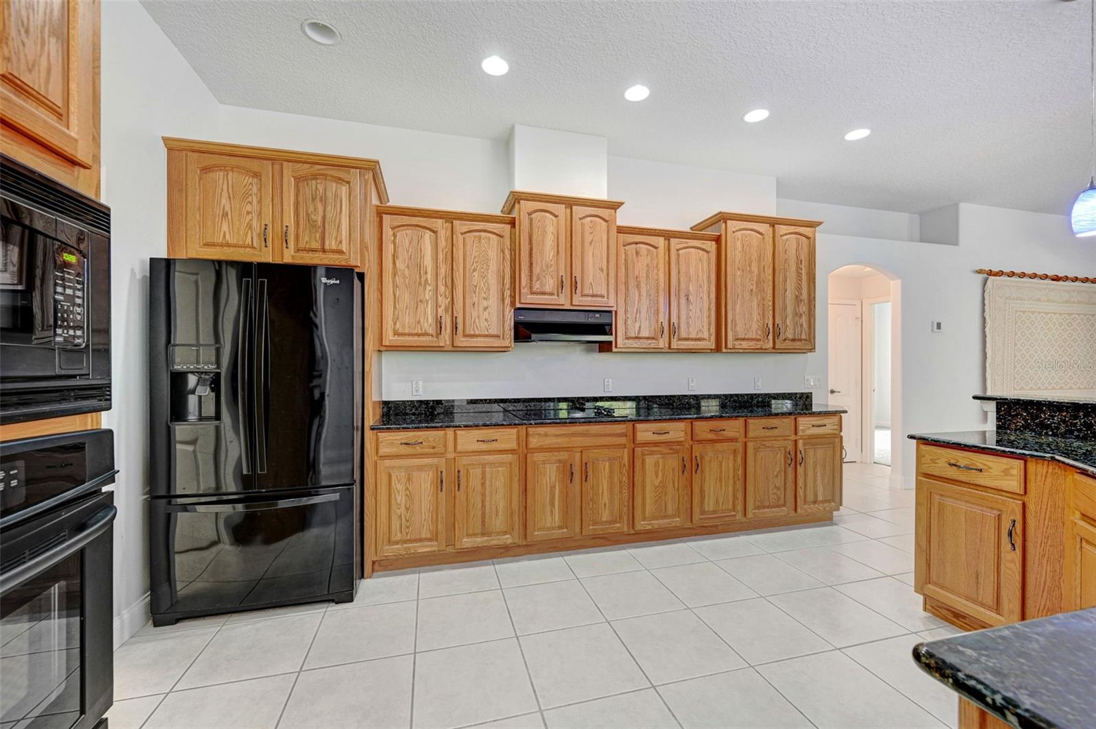 Image 14 of 89 For 5600 Barna Avenue