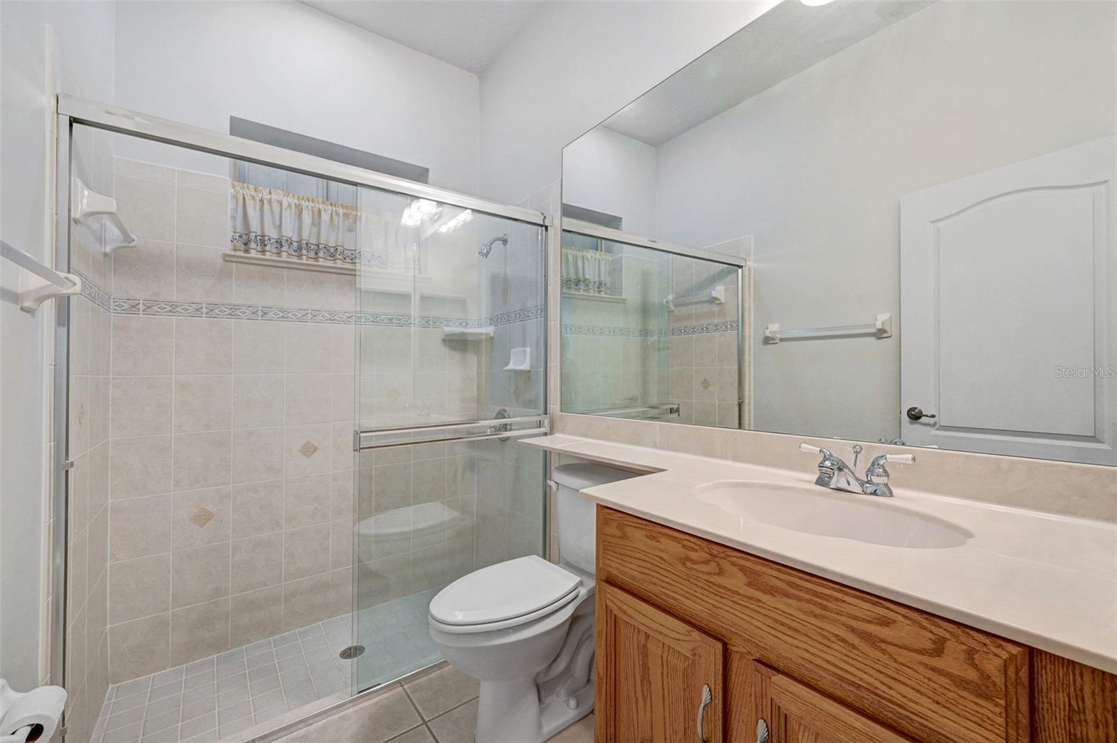 Image 43 of 89 For 5600 Barna Avenue