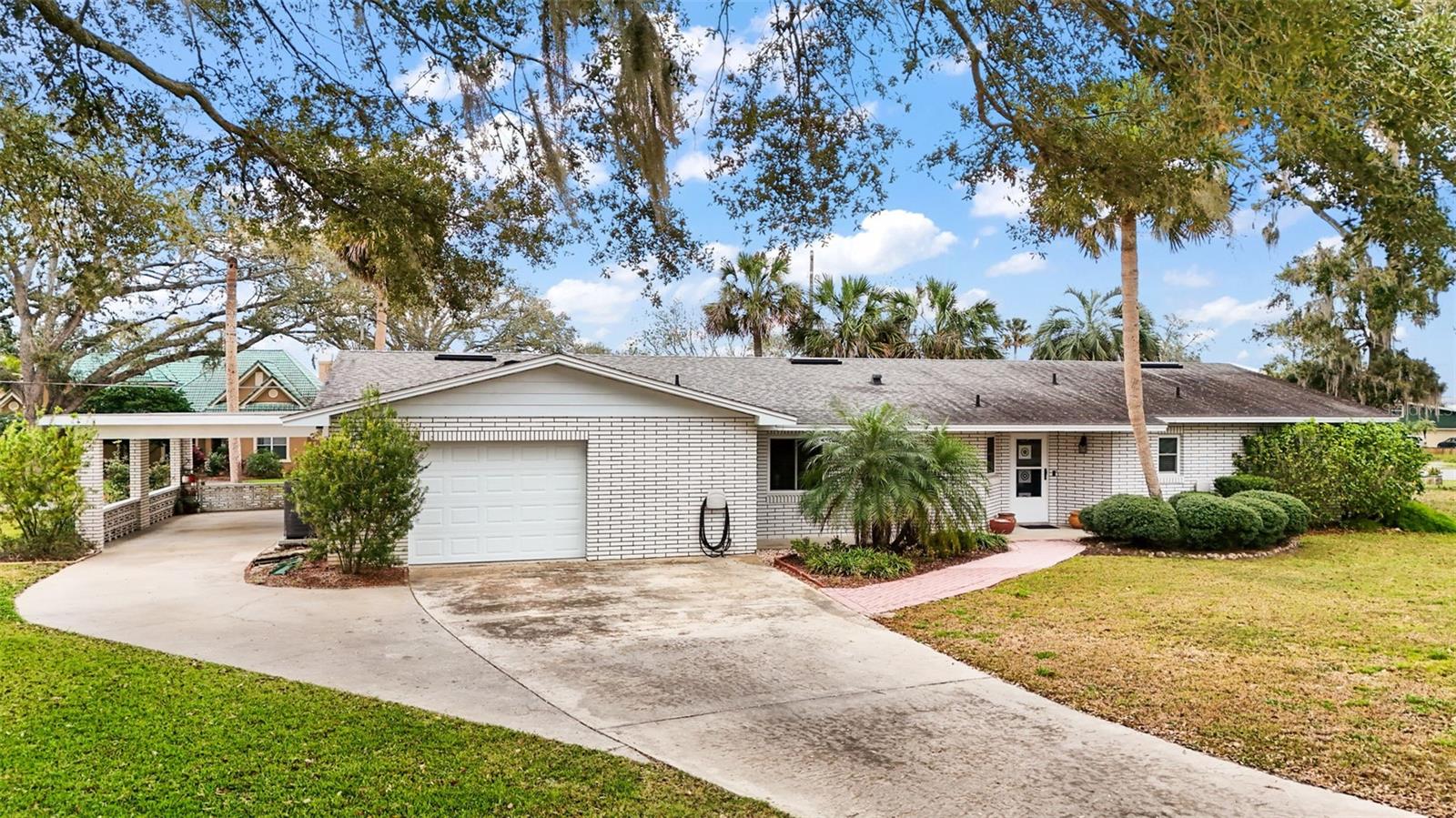 Details for 803 Shore Drive, LEESBURG, FL 34748