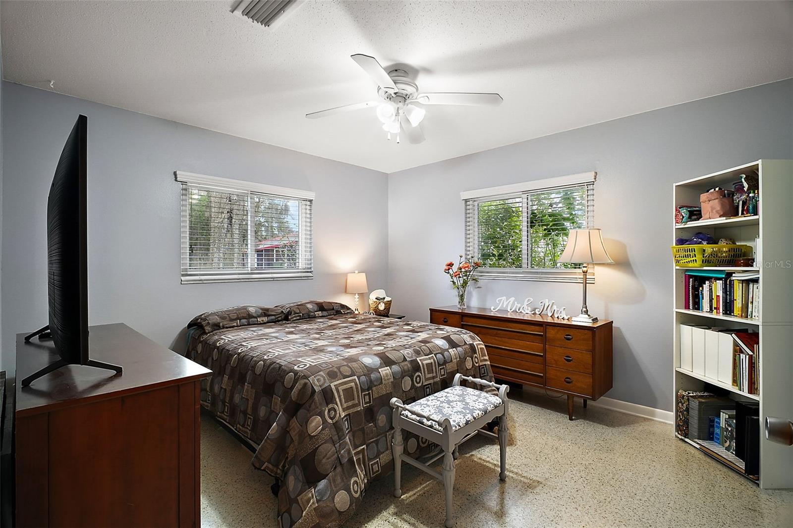 Image 14 of 24 For 803 Shore Drive
