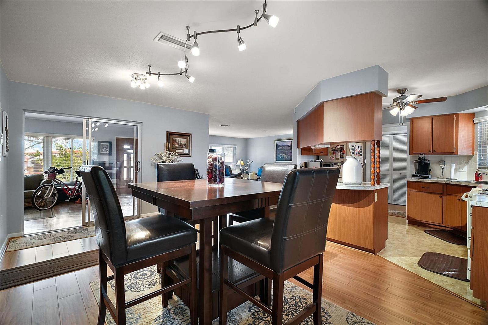 Image 20 of 24 For 803 Shore Drive