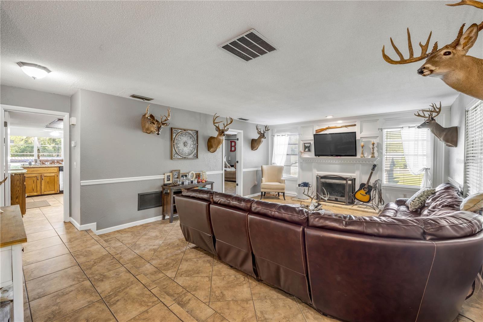 Image 20 of 86 For 1080 French Avenue