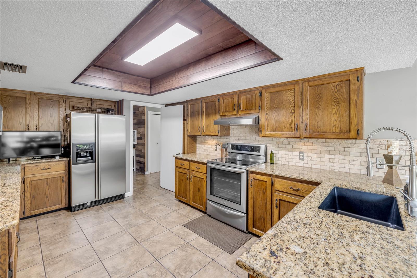 Image 25 of 86 For 1080 French Avenue