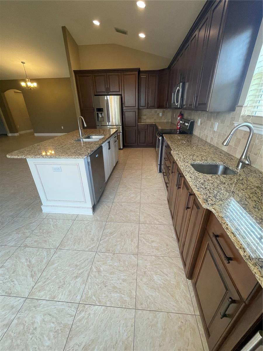 Image 4 of 13 For 11445 Dovetail Lane