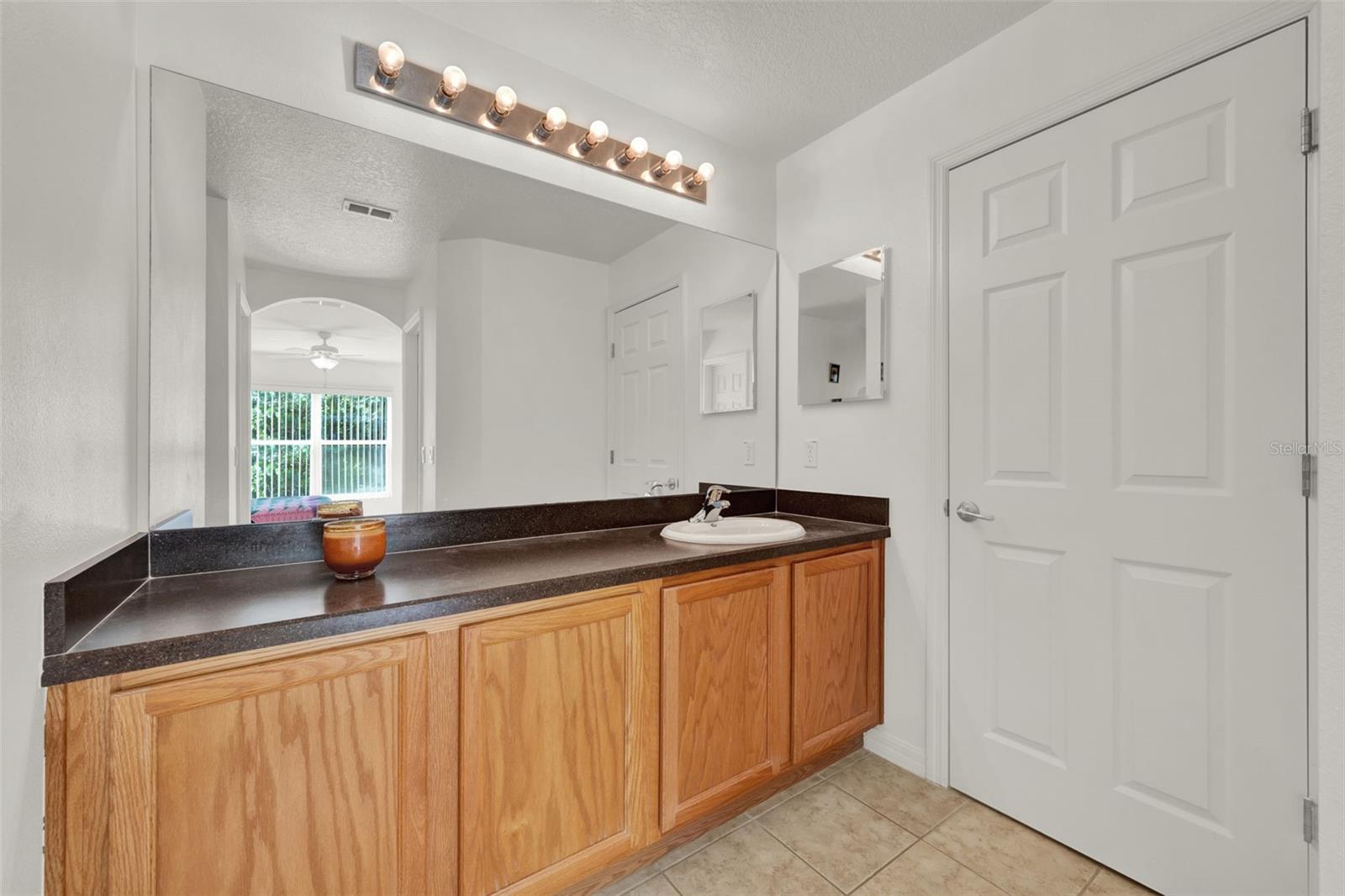 Image 20 of 34 For 448 Grand Canal Drive